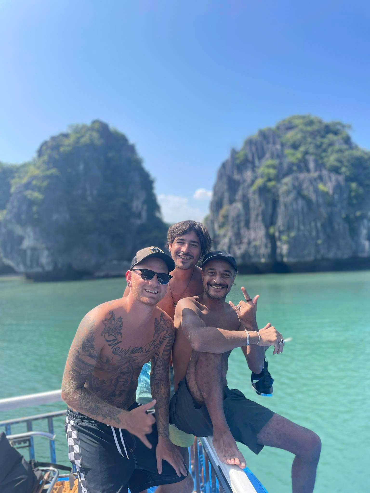 Cat Ba Tour
