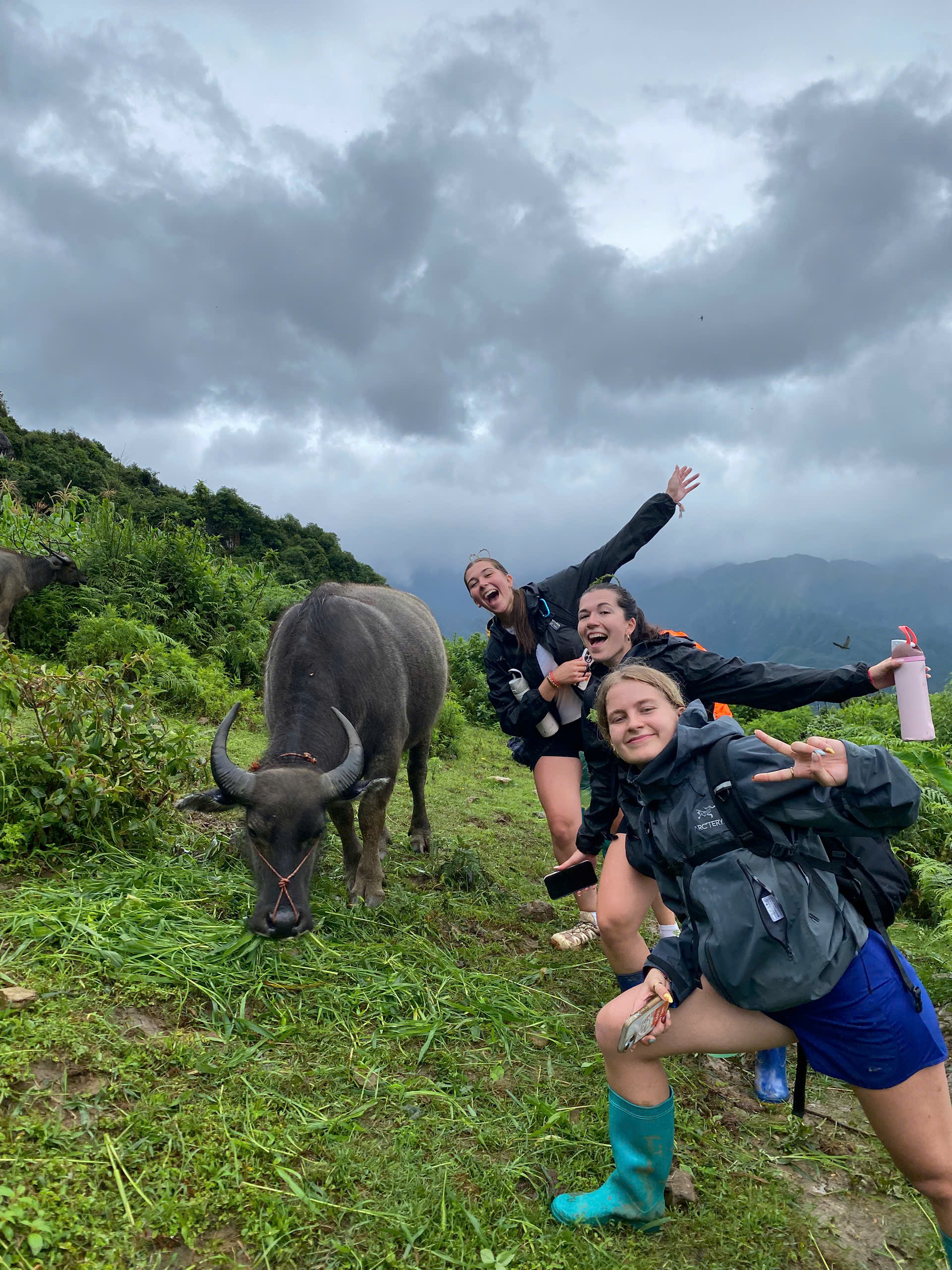 Cat Ba Tour