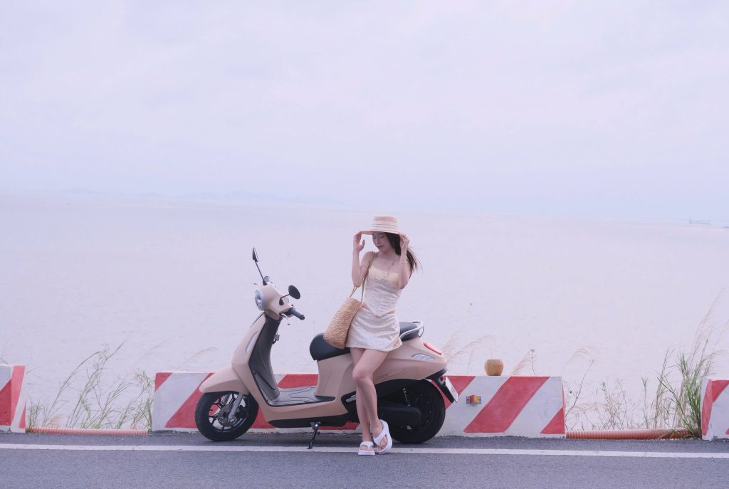 Thuê xe máy Cát Bà giá rẻ giao tận nơi