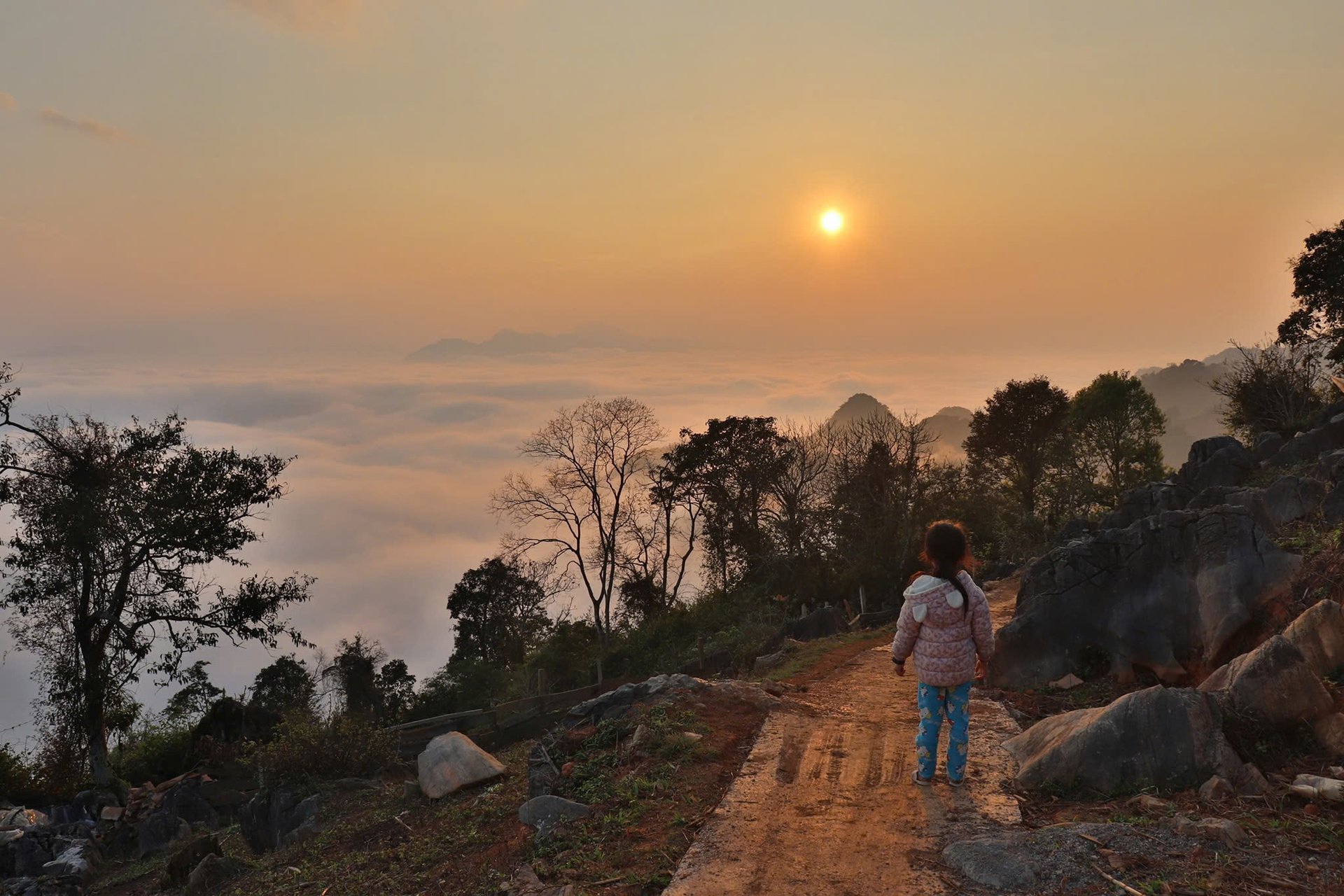 Mai Chau Tour