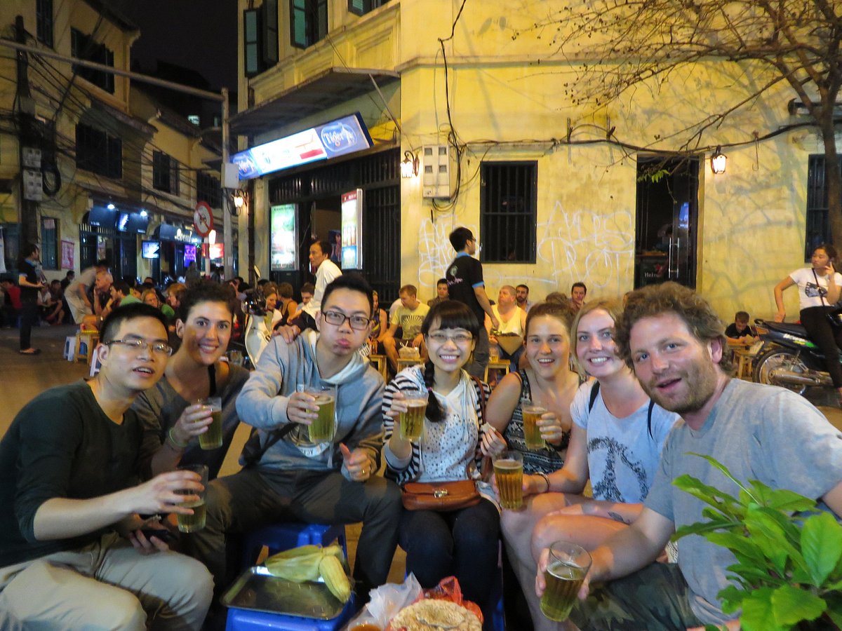 Hanoi Michelin Guide Street Food Walking Tour