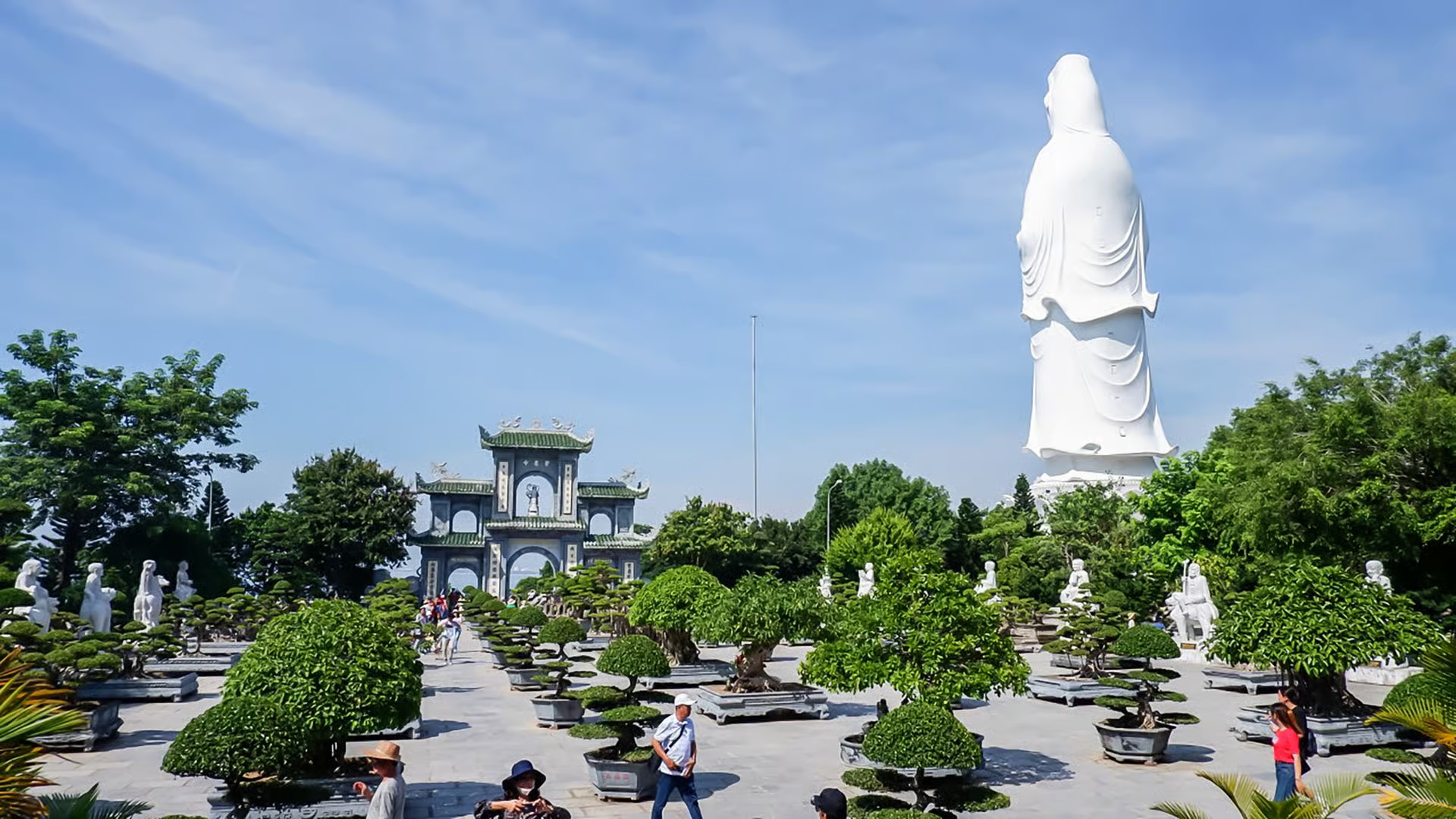 Hanoi Moc Chau Mai Chau 2 Day Tour with Meals